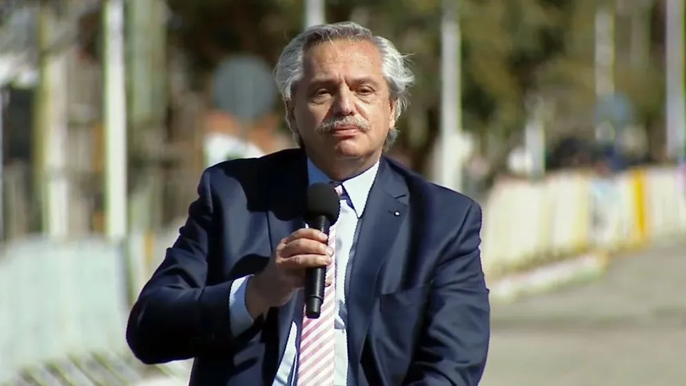 Diputados de la UCR piden juicio político contra Alberto Fernández por defender a Cristina
