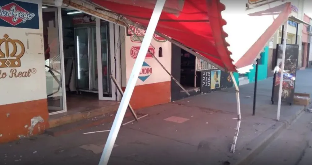 Un hombre conducía con varias copas de más y casi ocasiona un terrible siniestro vial