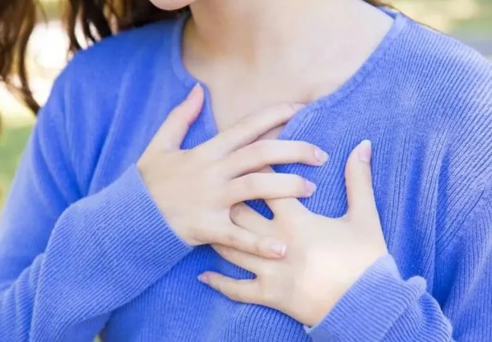 Extraño caso: a una mujer casi se le “parte el corazón” por tener un orgasmo