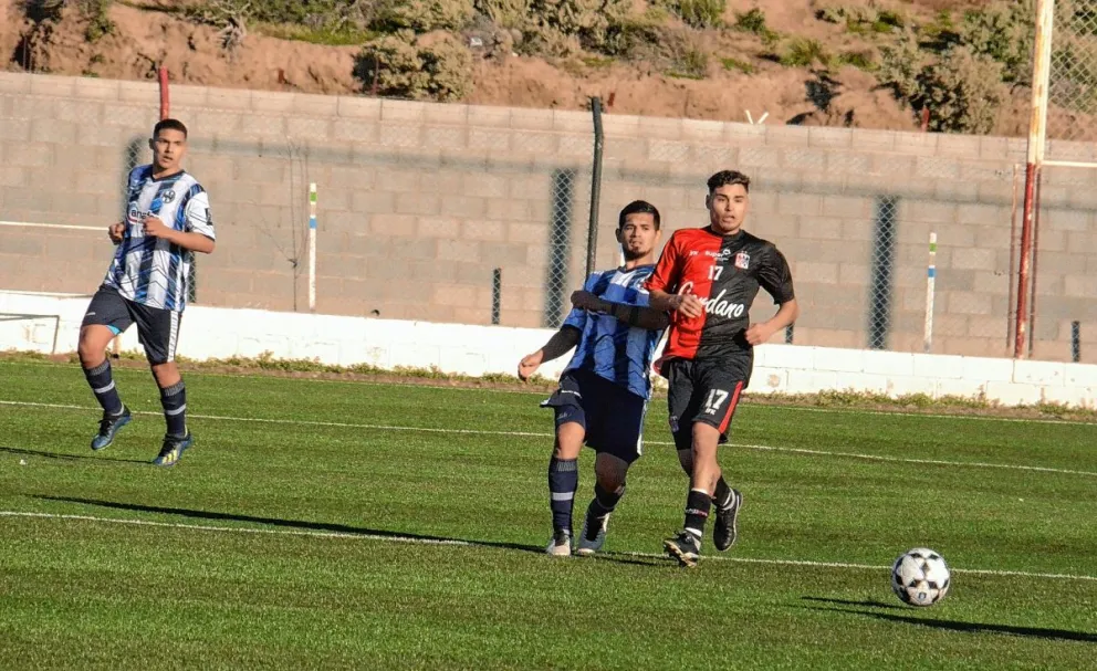 Fútbol Categoría "A": Ferro y Palazzo completan la undécima fecha