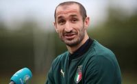 "Ser futbolista exitoso me hizo ganar mujeres, porque soy más feo que el hambre": la confesión de una estrella italiana