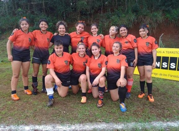 Las juveniles de Aguará se preparan para disputar el Regional de Rugby