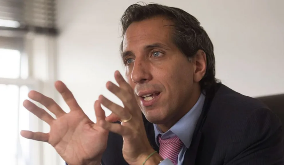 Causa Vialidad: escracharon al fiscal Diego Luciani 