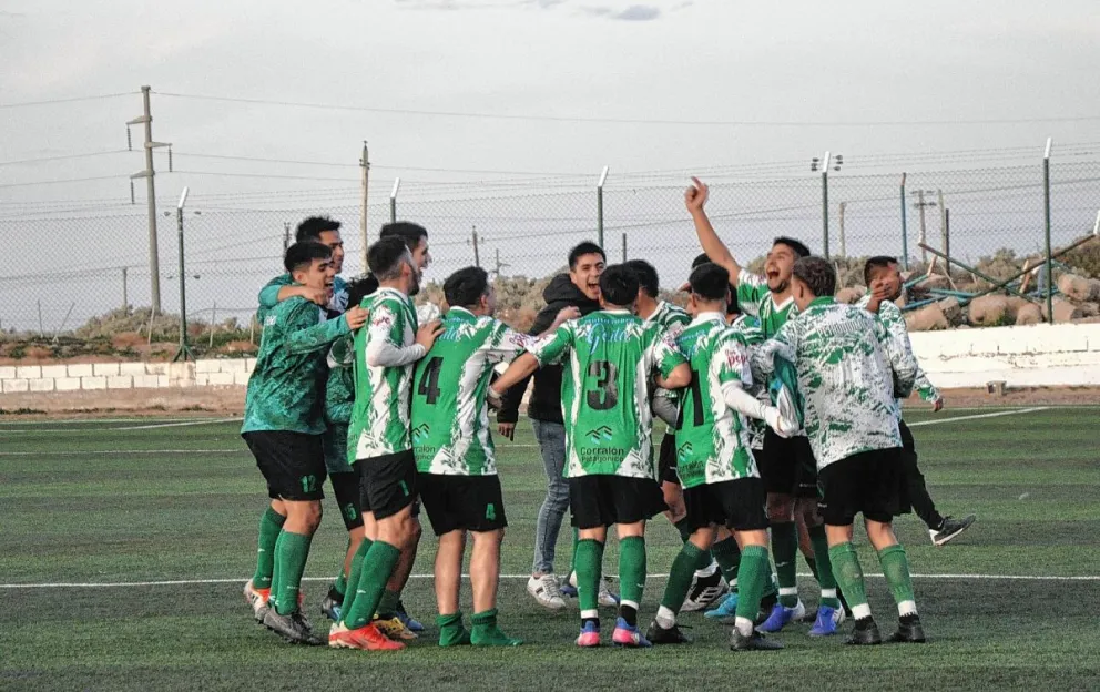 Petroquímica volverá a jugar en Km. 8