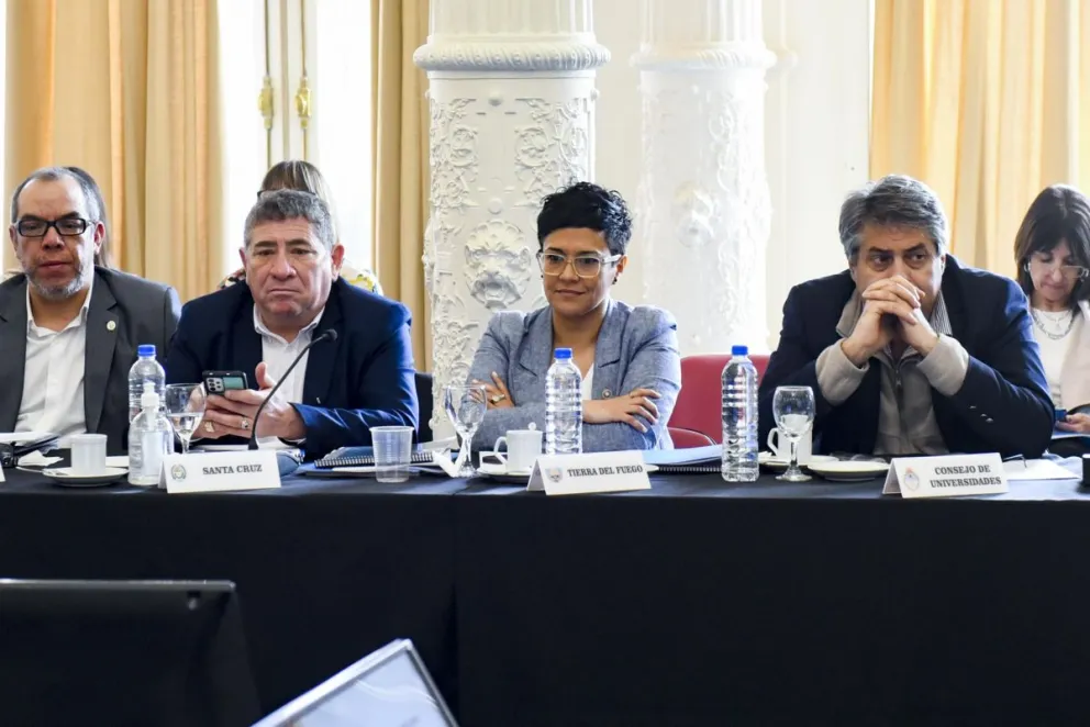 Hora extra de clases: Grazzini aseguró que “se evaluará la prueba piloto para replicarla en el resto de las escuelas de Chubut”