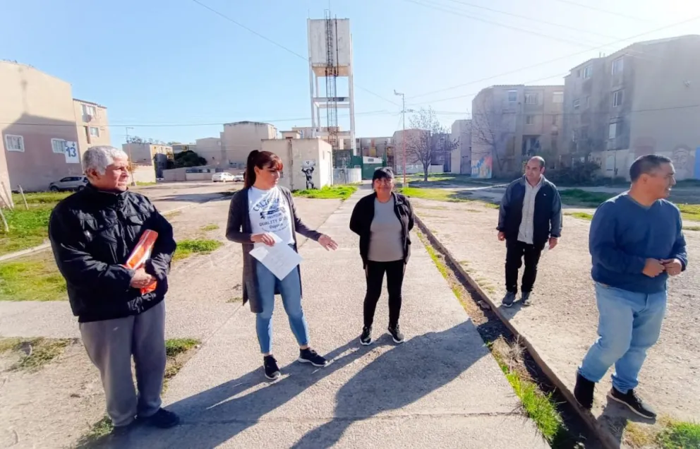 Elecciones en las 915 Viviendas: María Fernández va por la conducción de la junta vecinal