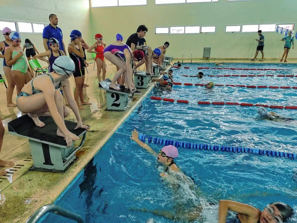 El Equipo Municipal de Natación participó en Sarmiento
