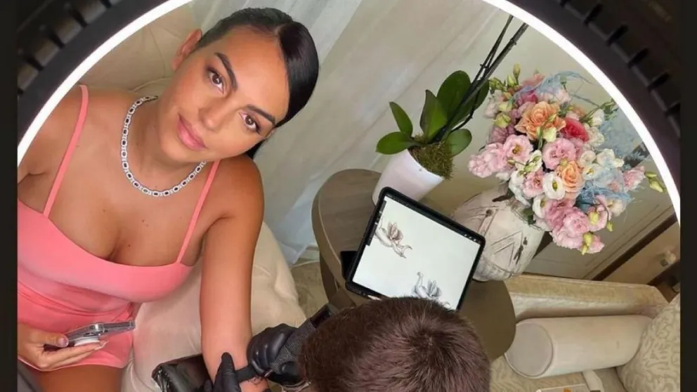 El emotivo tatuaje que se hizo Geo Rodríguez para recordar a su bebé que falleció