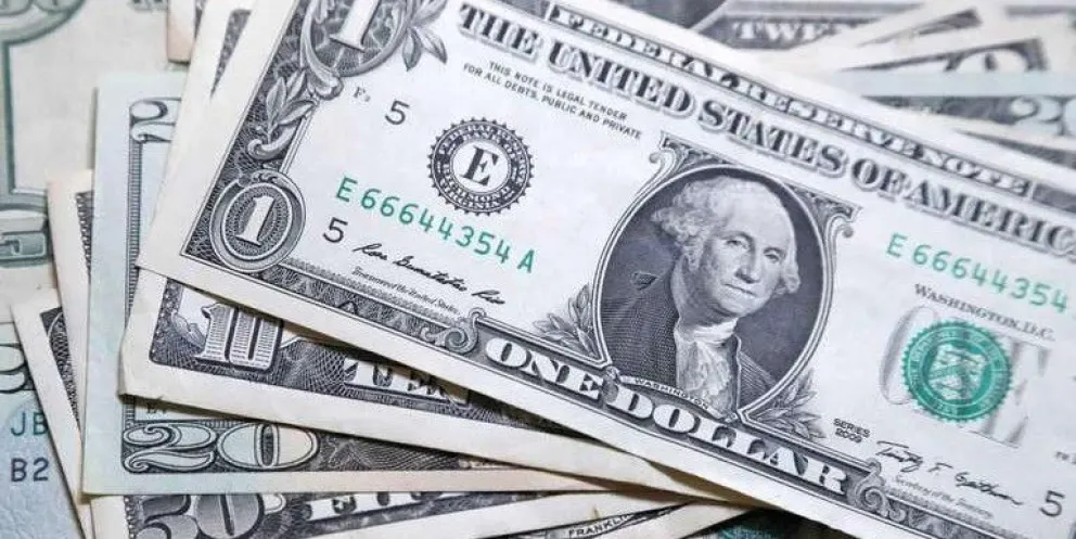 Dólar blue: a cuánto cerró el viernes 26 de agosto