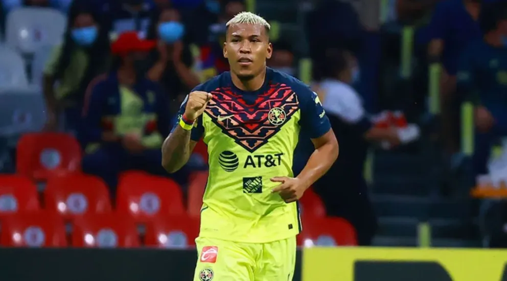 Boca vuelve a la carga por Roger Martínez: los detalles de la operación