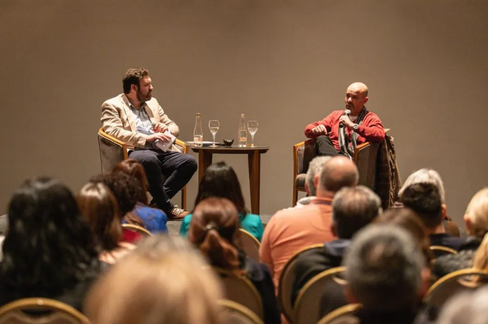 La Feria del Libro arrancó y se espera un fin de semana con múltiples propuestas
