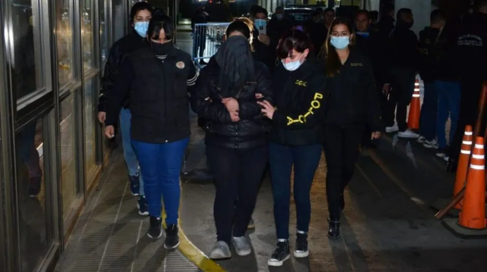 Bebés muertos en Córdoba: piden que se investigue a las compañeras de la enfermera detenida