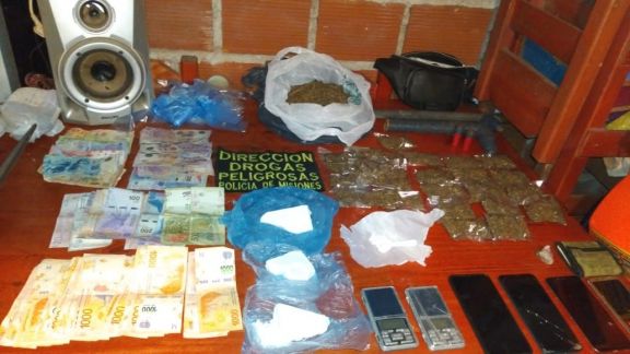 Incautaron cocaína y marihuana en un búnker del barrio Los Lapachitos de Posadas
