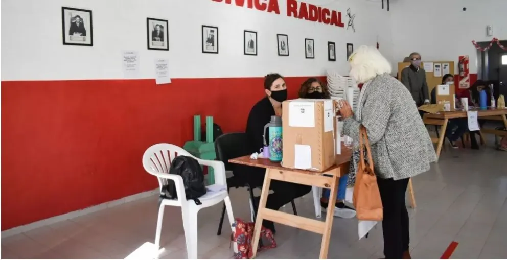 La UCR rionegrina debatirá las inclinaciones a JxC y después a JSRN