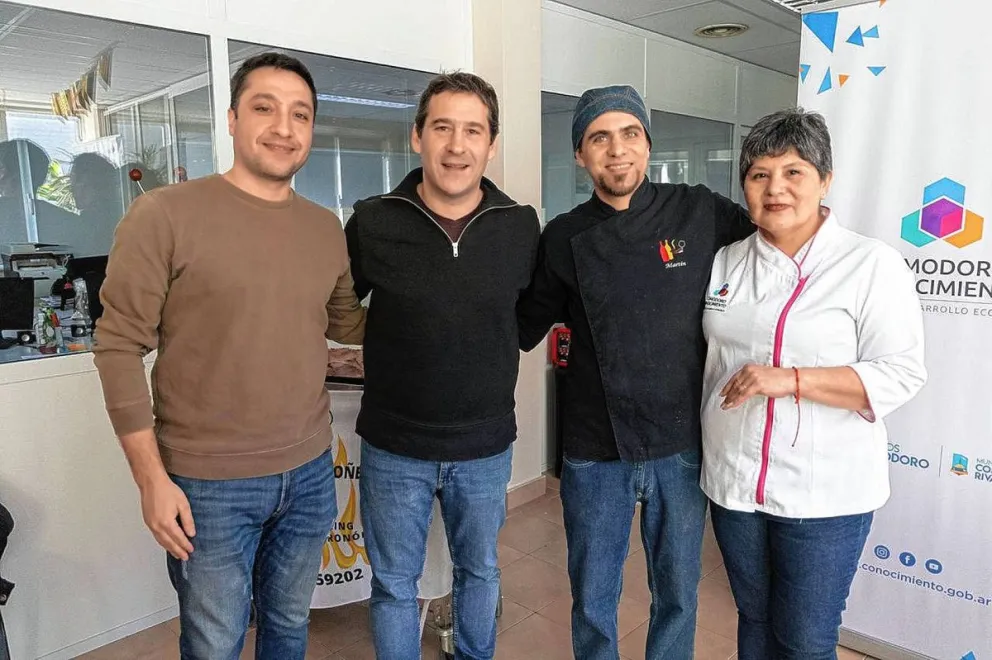  Celebraron un nuevo aniversario de la sala de elaboración de la Agencia Comodoro Conocimiento