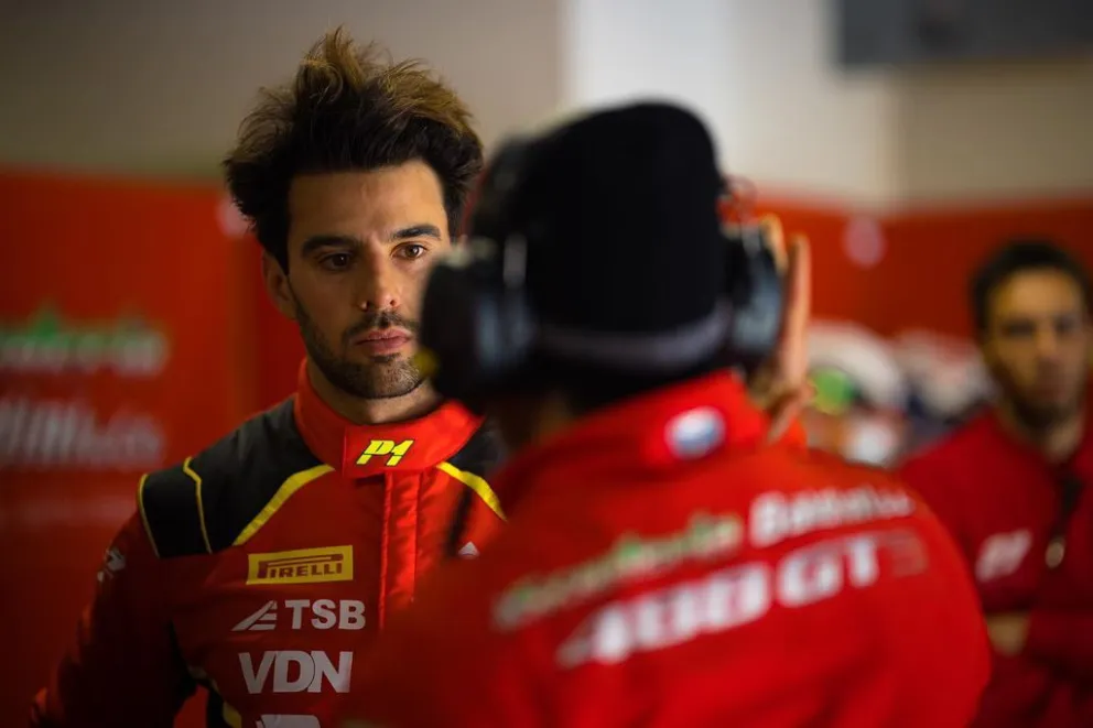 El rionegrino Manu Urcera está en la mira de Ferrari