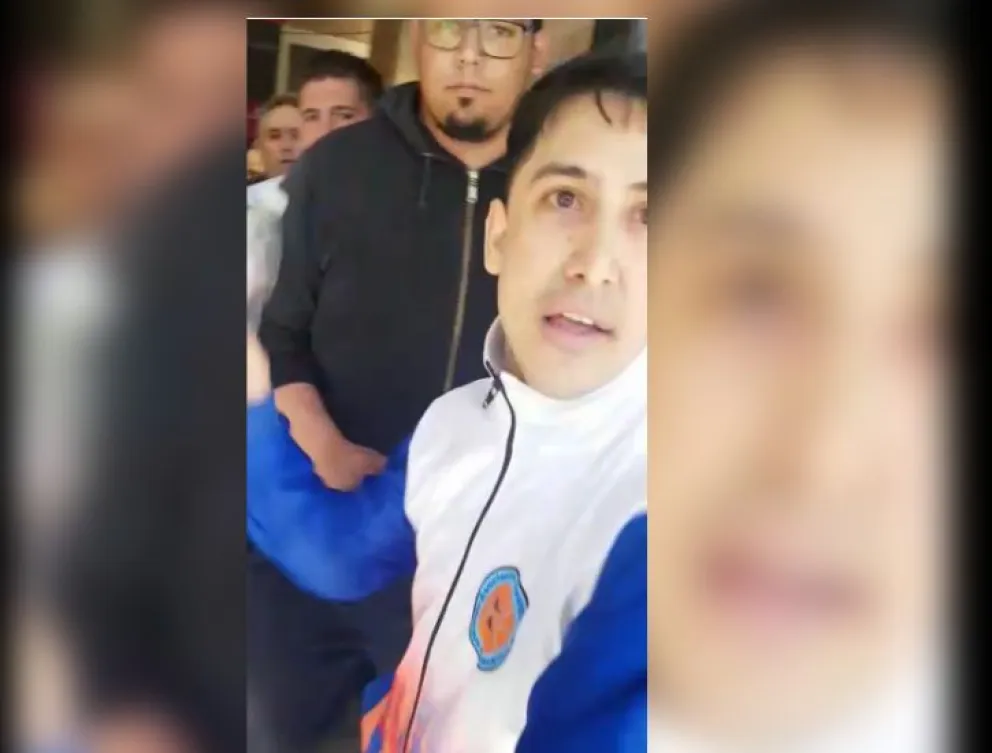 Increíble: Un árbitro de básquet golpeó al padre de un jugador en El Progreso 