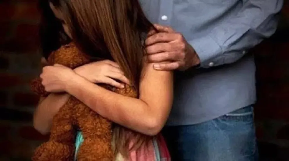 Horror: violaba a tres niños y ahora pasará 12 años entre rejas