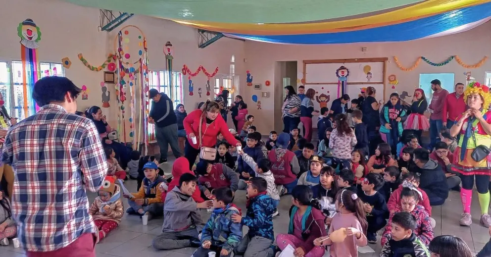 Gran convocatoria en los festejos por el Mes de las Infancias de los jardines maternales municipales