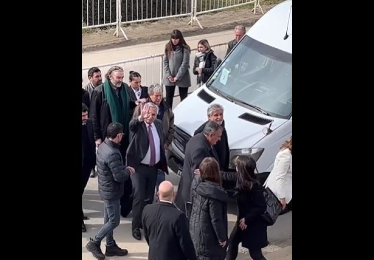 Fuerte operativo por la llegada de Alberto Fernández a Bariloche