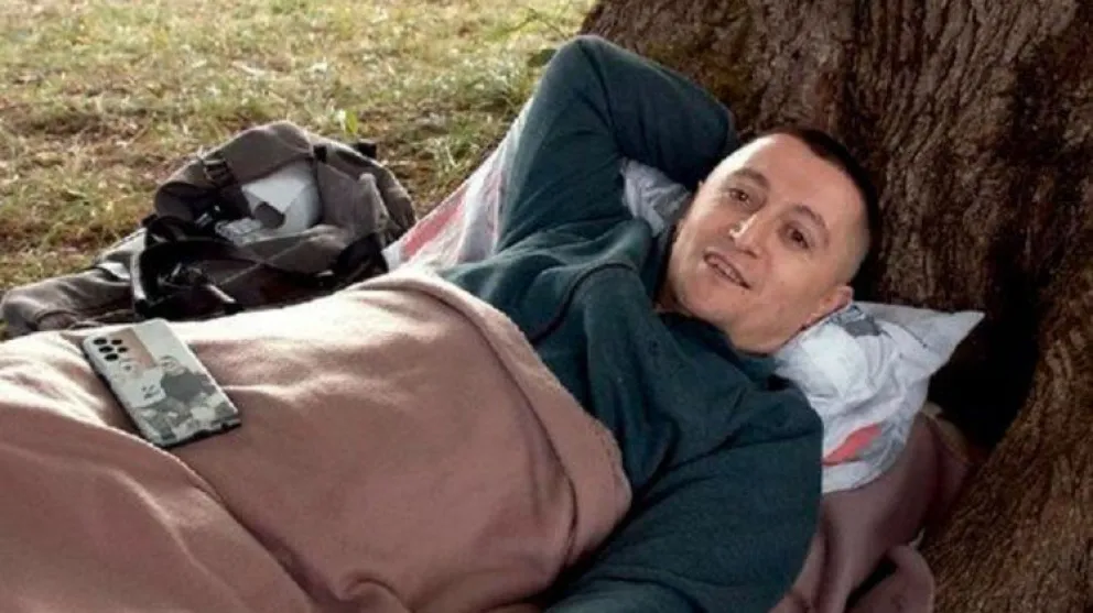 Ganó el Campeonato de Acostados: la asombrosa cantidad de horas que debió permanecer así 