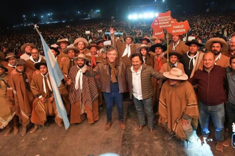 Gustavo Sáenz acompañó a los oranenses en el Festi Orán 2022: "Es un honor y una emoción"