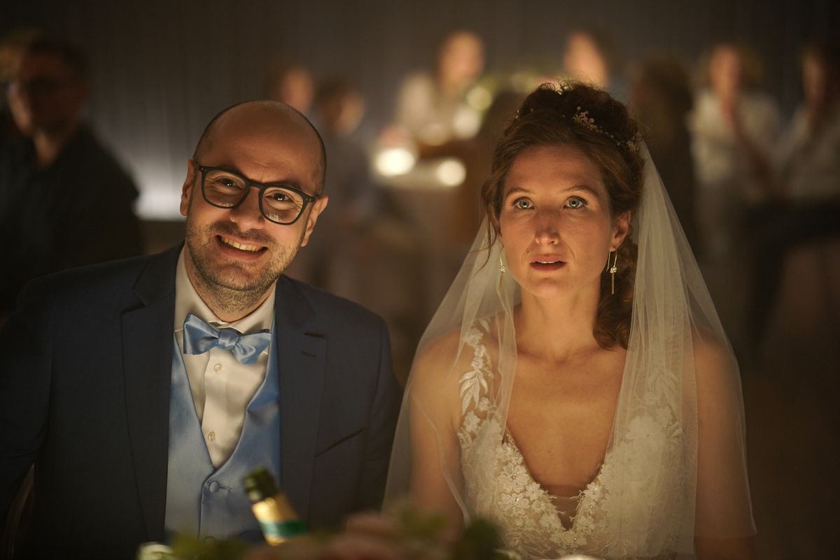 Crítica de "El brindis", la comedia neurótica de Laurent Tirard con Benjamin Lavernhe