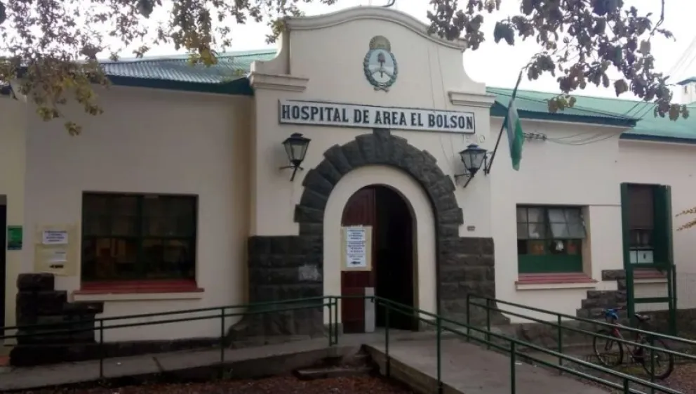 Los sujetos protagonizaban una pelea entre sí y molestaban a transeúntes.