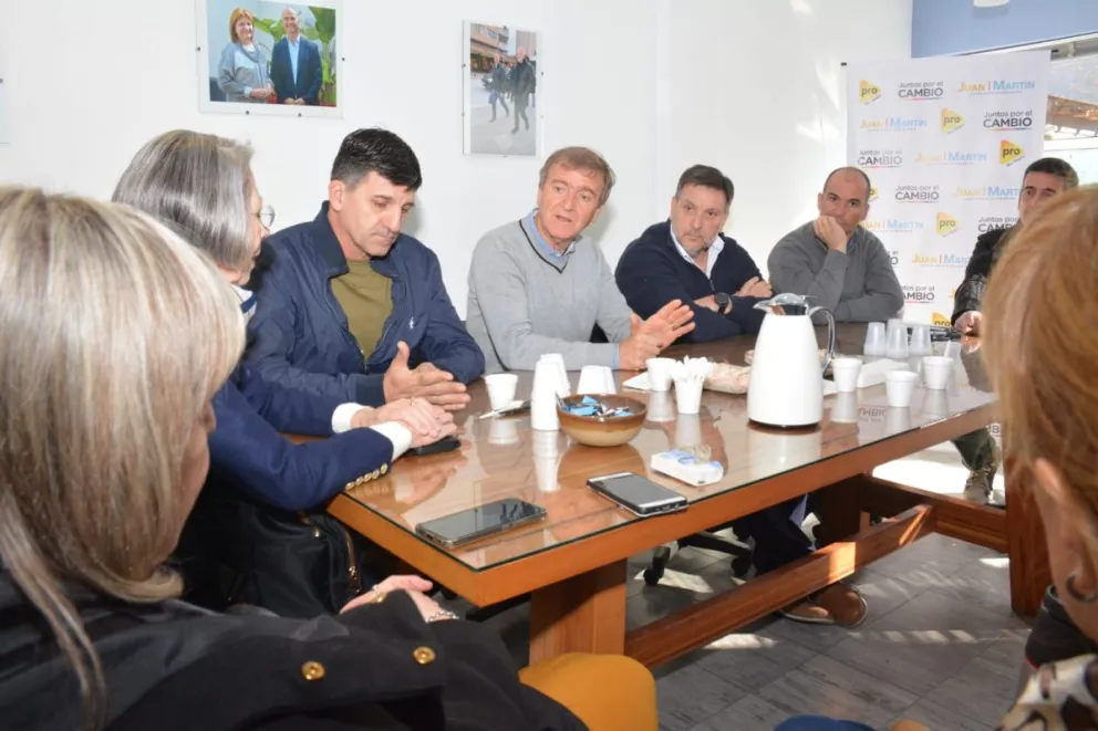 En Roca, Tortoriello lanzó su candidatura a Gobernador