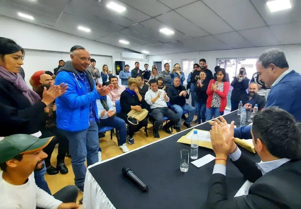 Habrá asfalto en breve en seis barrios de Viedma