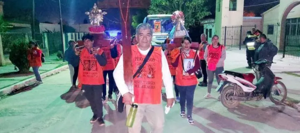 Ya salieron los primeros peregrinos para la fiesta del Milagro