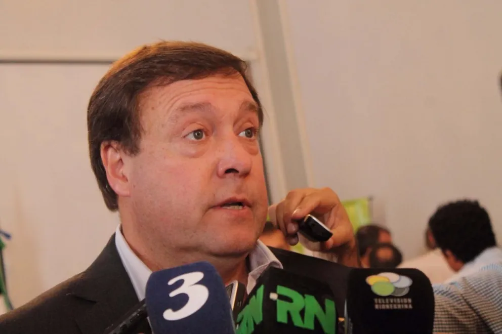 Weretilneck denunció por mal desempeño al fiscal federal que liberó a uno de los líderes del “clan Montecino” 