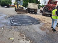 Ayuntamiento de Culiacán repara socavón en sector Las Quintas