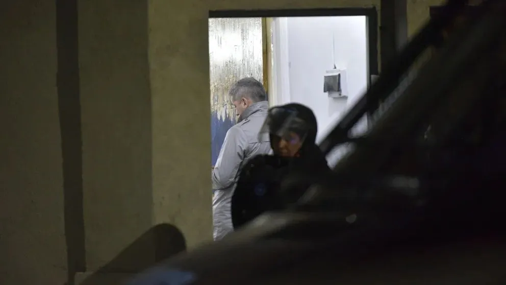 Allanaron la casa del hombre que gatilló un arma contra Cristina Kirchner