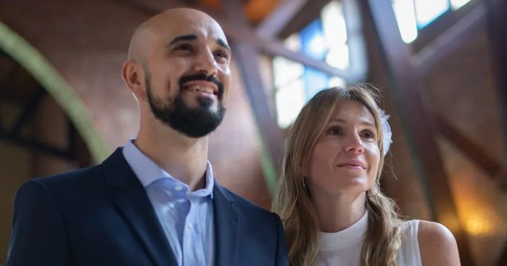 La profesión poco conocida de la esposa de Abel Pintos