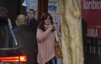 Luego del incidente, Cristina Kirchner se movilizó acompañada
