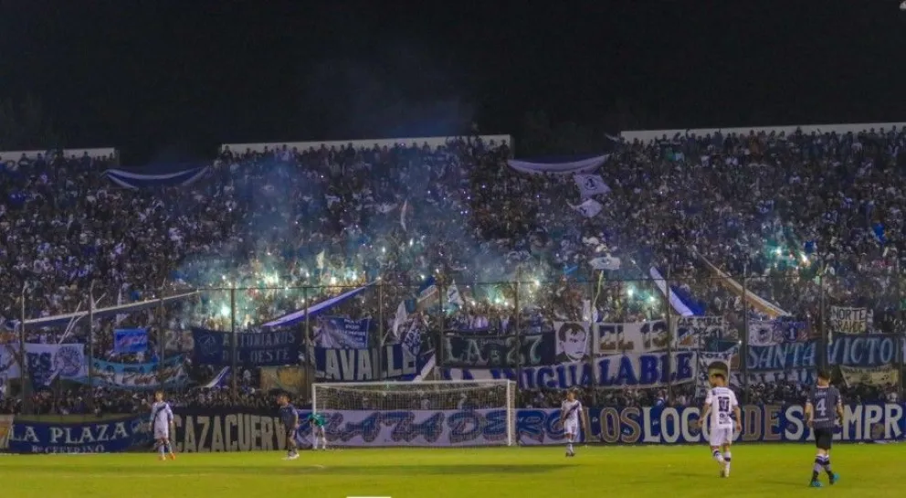 Juventud Antoniana suspendió a un hincha por violento