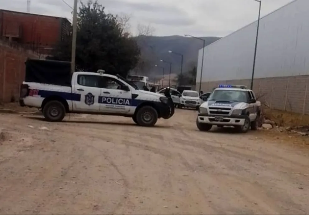 Encontraron el cuerpo sin vida de un hombre dentro de un vehículo