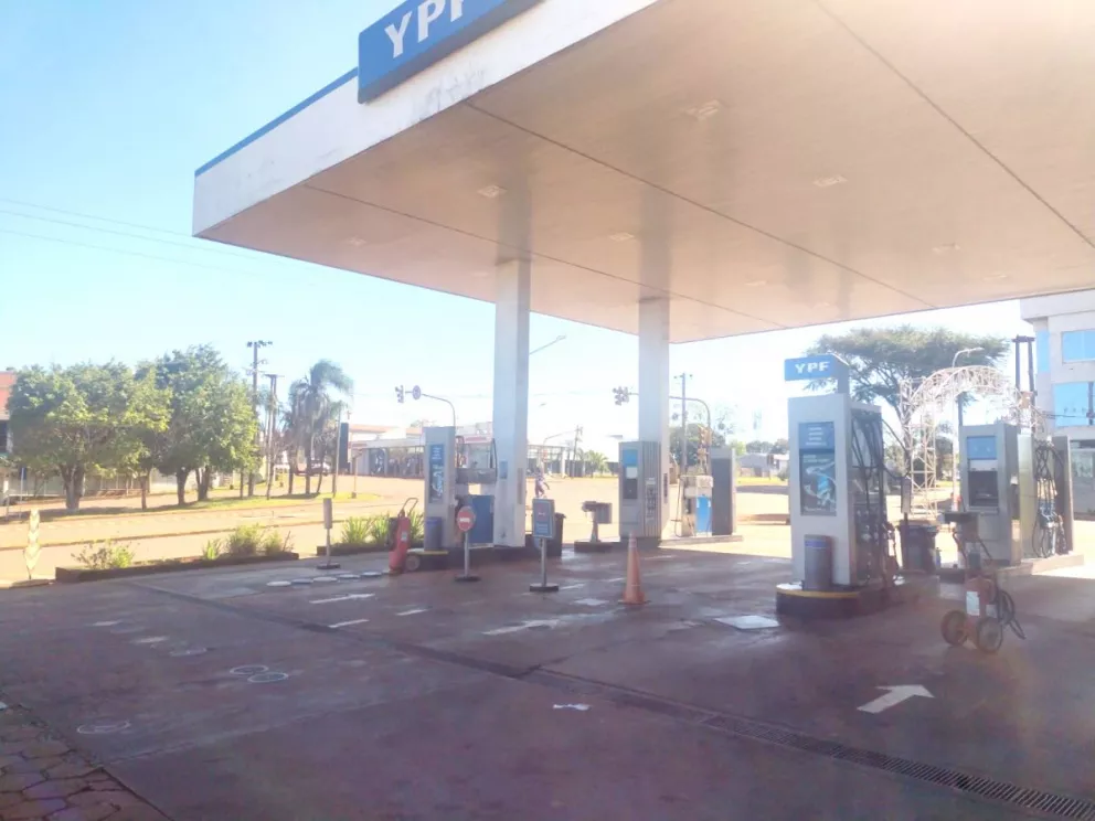 Algunas estaciones de servicios de la provincia se quedaron sin combustibles