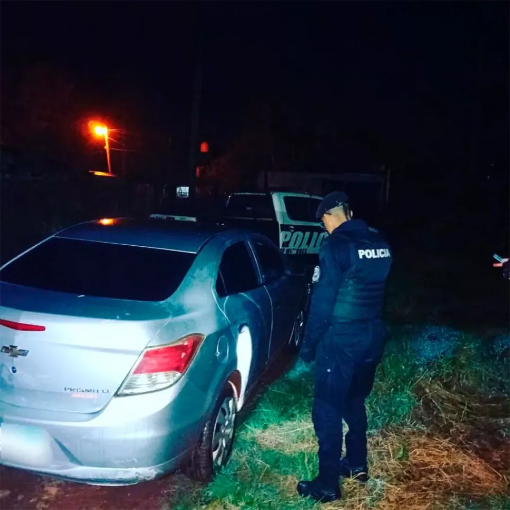 Hallaron abandonado el auto robado en San Vicente