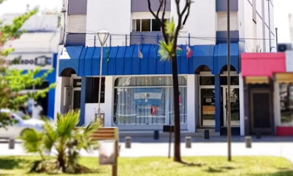 Detienen a un borracho que provocó un escándalo en un hotel céntrico