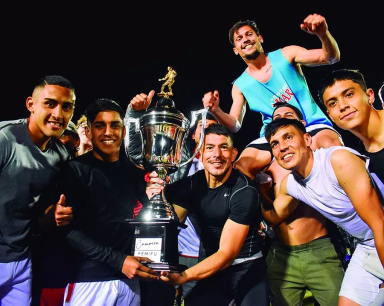 Guaraní venció a Nacional de Piray y se consagró campeón del torneo Provincial