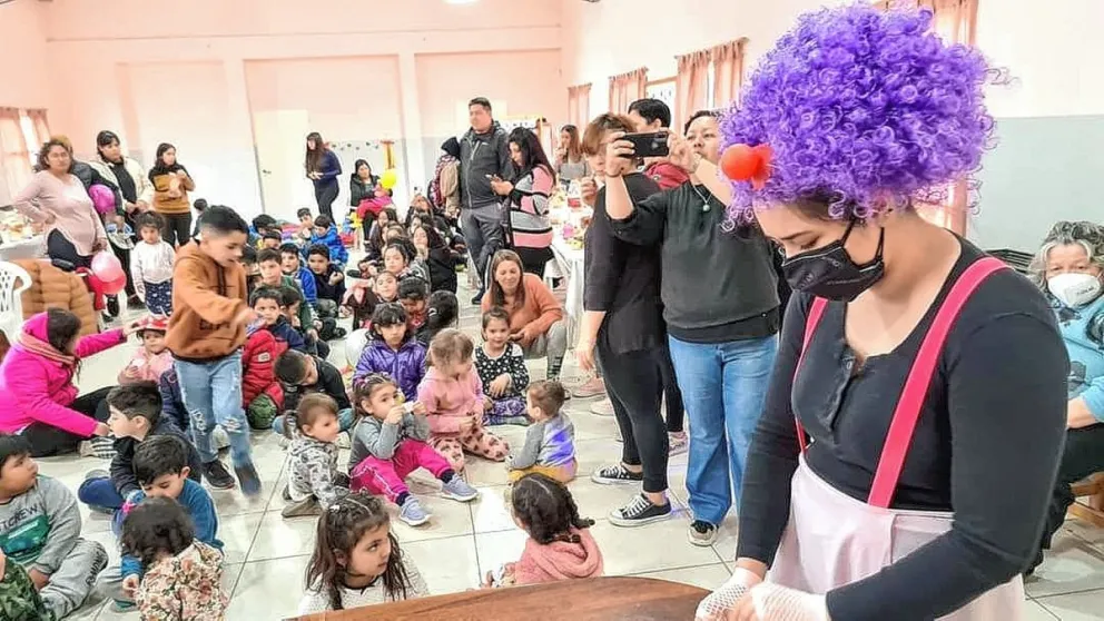 Restinga Alí se vistió de fiesta