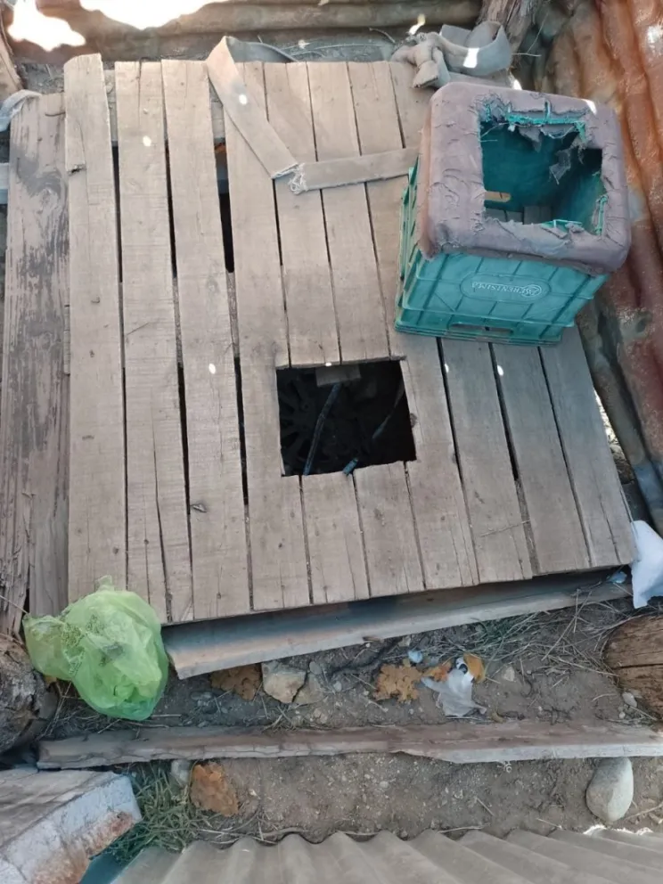 Hacía las compras con un arma de fuego en la cintura y fue detenido