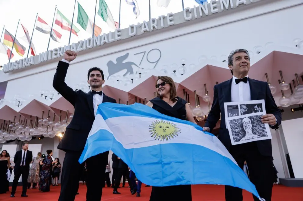 Se hizo viral: el gesto patriótico del Chino Darín en el Festival de Venecia 