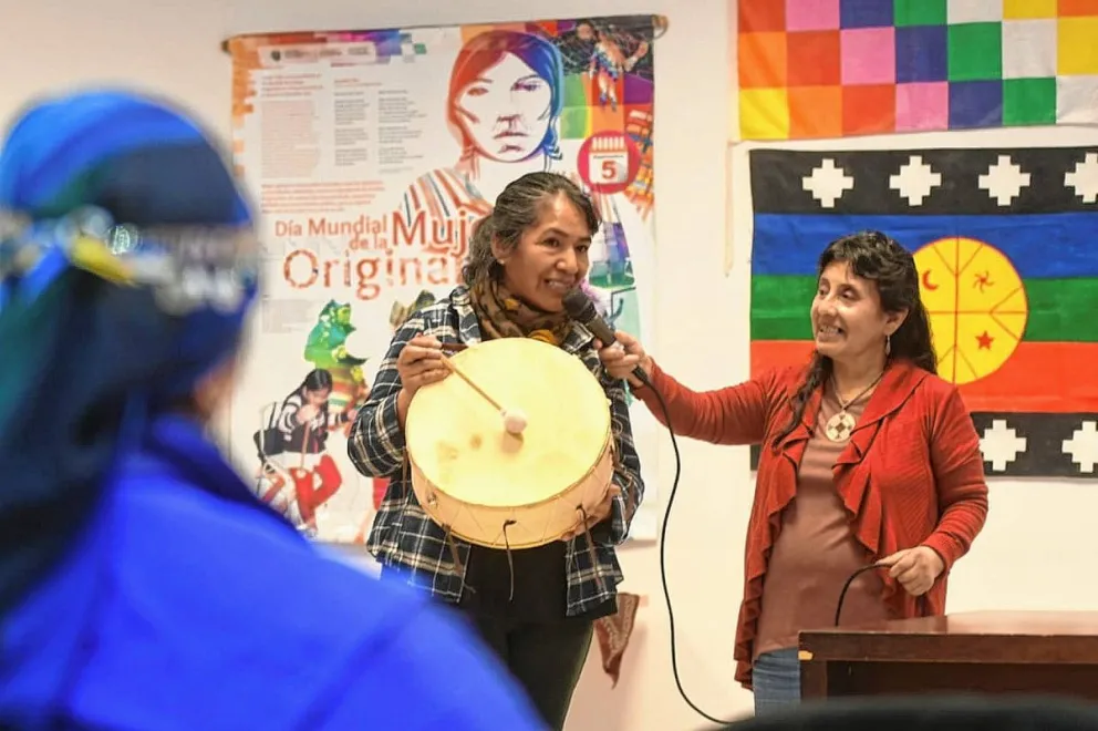 El Gobierno del Chubut lleva adelante el 1º Encuentro Provincial de Mujeres Originarias