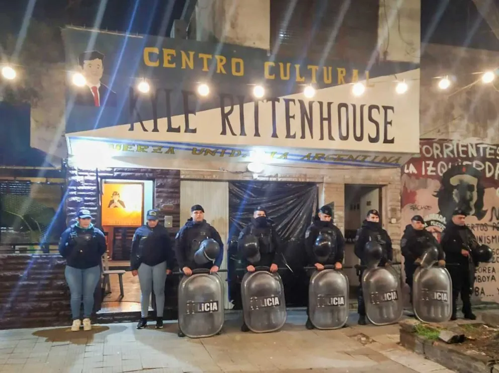 Detuvieron a un ultraderechista que saludó al "héroe" que atacó a Cristina Kirchner y llamó a derrocar al Gobierno