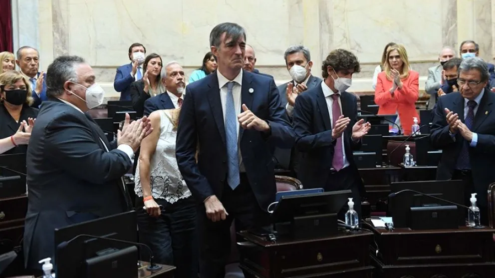 Nuevo parte médico: Esteban Bullrich está estable y consciente