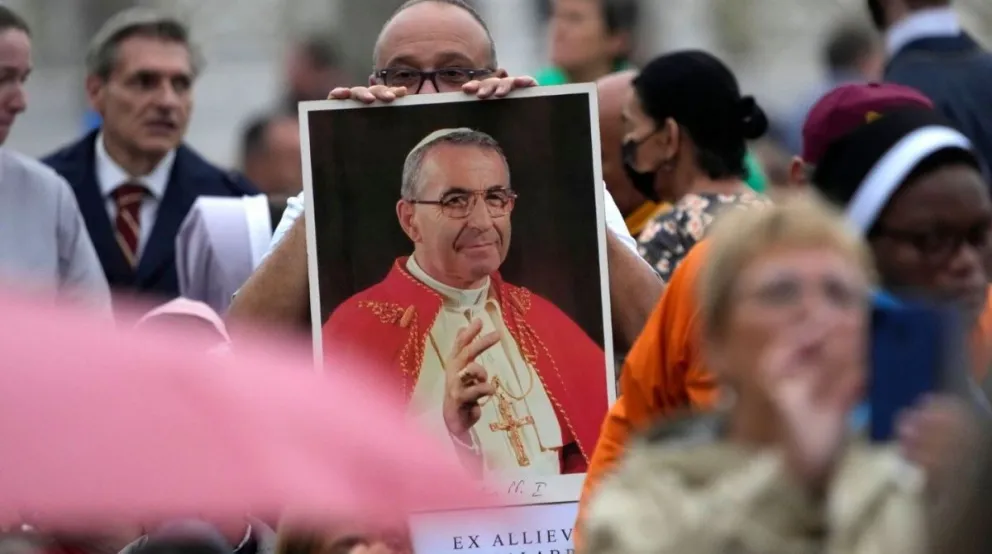 La beatificación de Juan Pablo I se debe a una argentina: la historia detrás del milagro