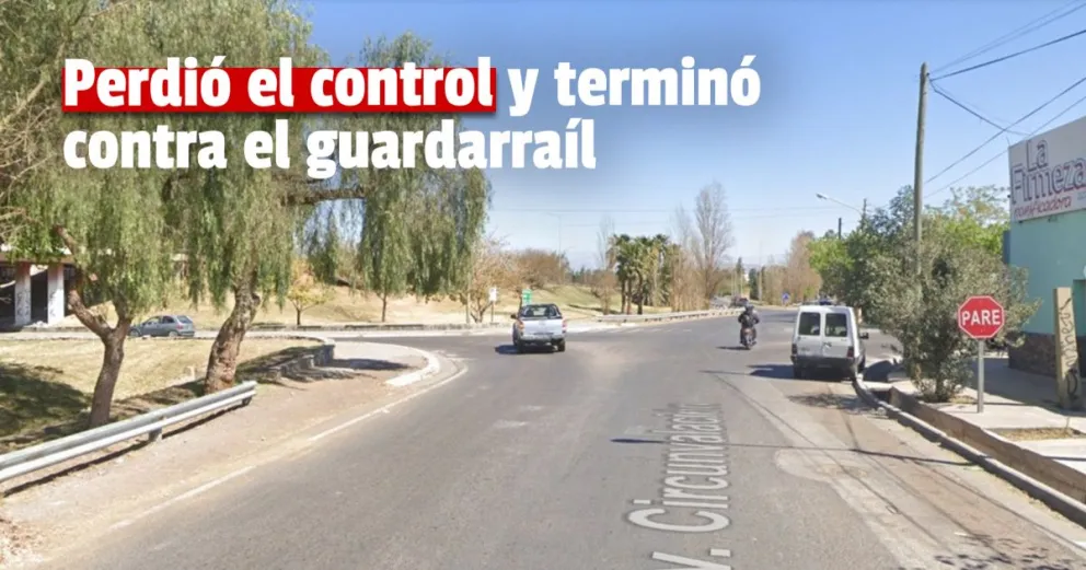 Un hombre perdió el control de su vehículo y terminó chocando contra el guardarraíl